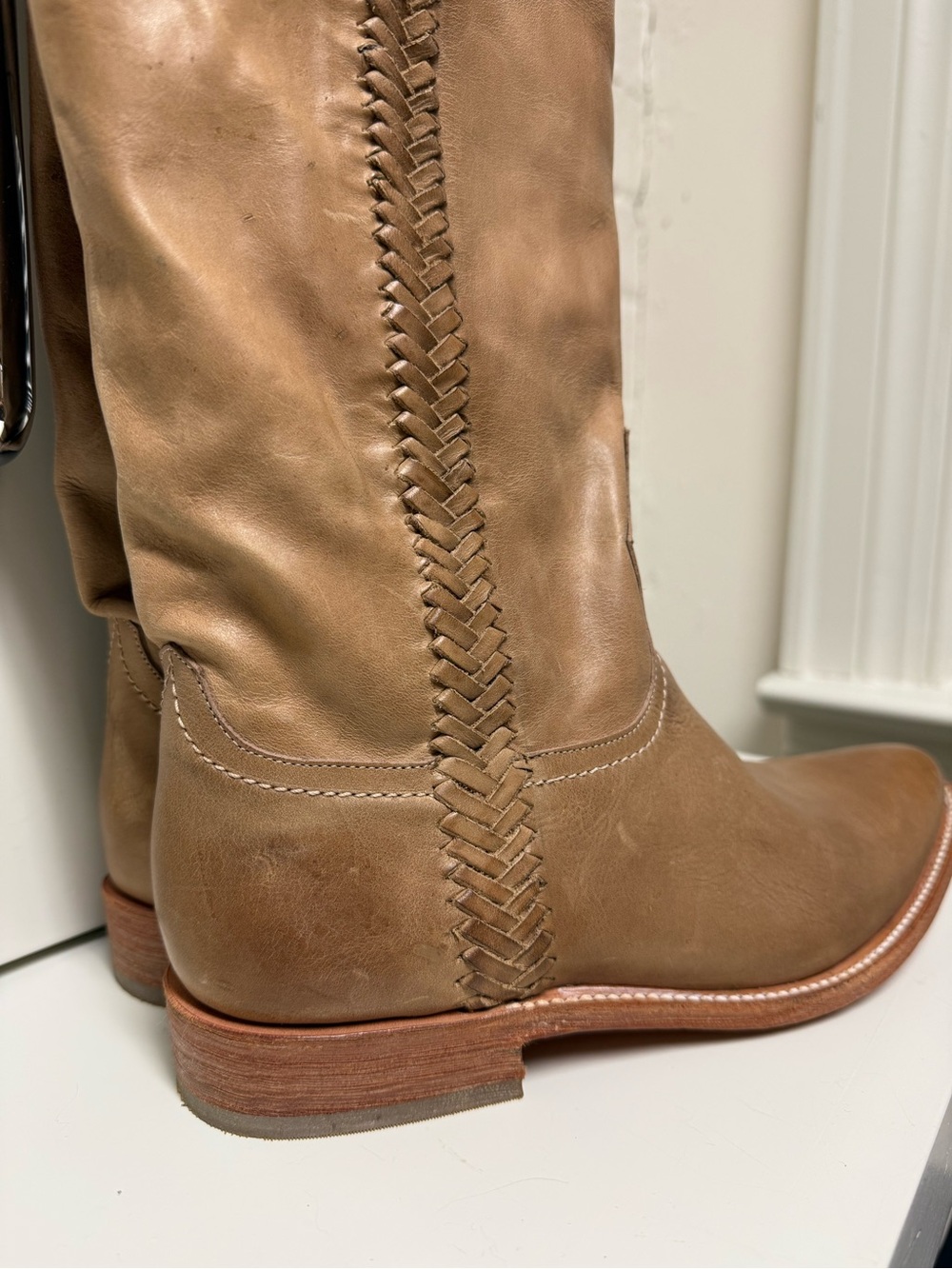 Lucchese Tall Shaft Cowboy Boots – Braided Detail – Tan/Camel Leather – Unworn - Picture 14 of 16